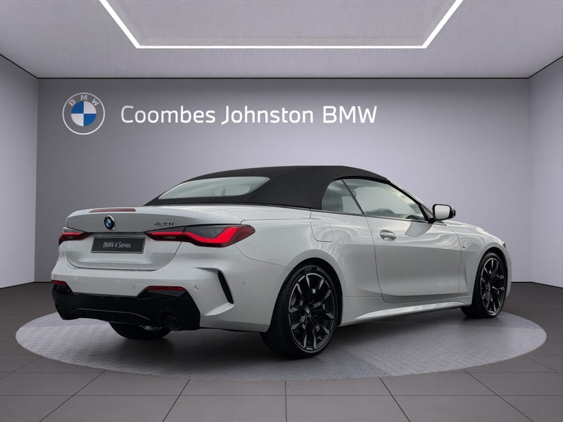 2026 BMW 420i Convertible image 5