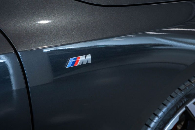 2026 BMW 550e xDrive image 5