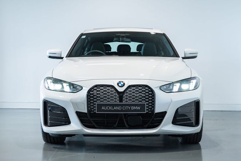 2026 BMW i4 Edrive 40 image 2