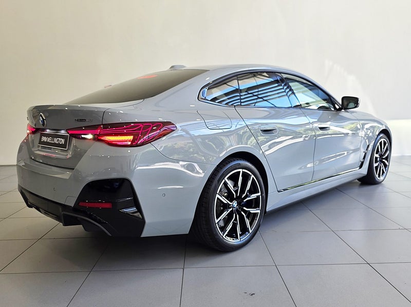 2026 BMW i4 eDrive40 Enhancement Package, M Spo... image 4