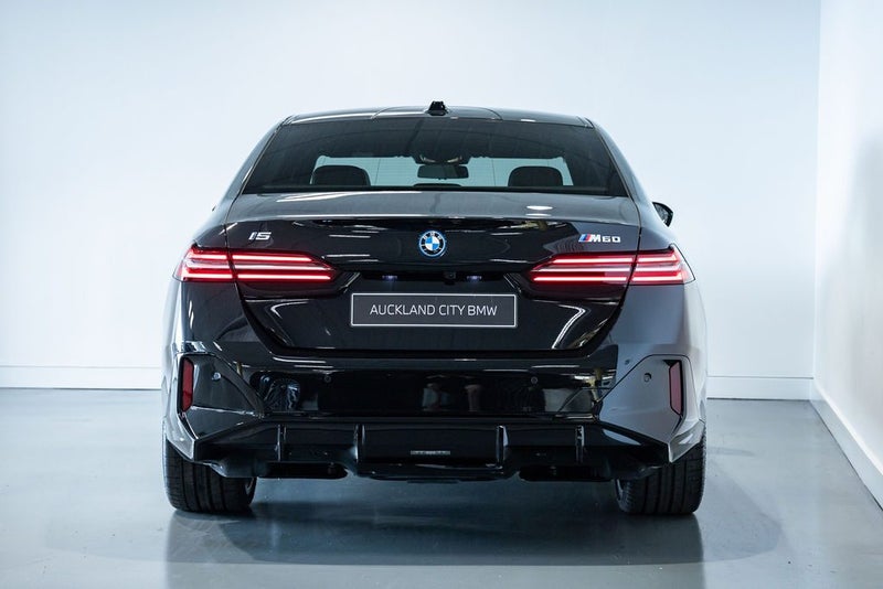 2026 BMW i5 M60 Xdrive image 5