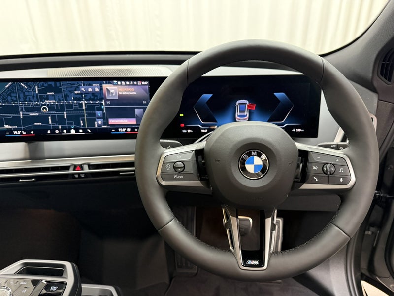 2026 BMW iX BMW iX xDrive45 image 4