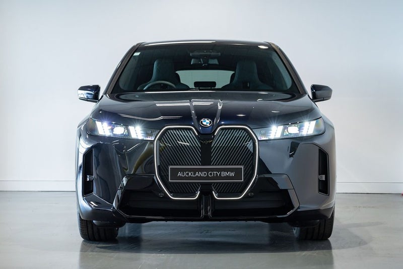 2026 BMW iX Xdrive45 image 3