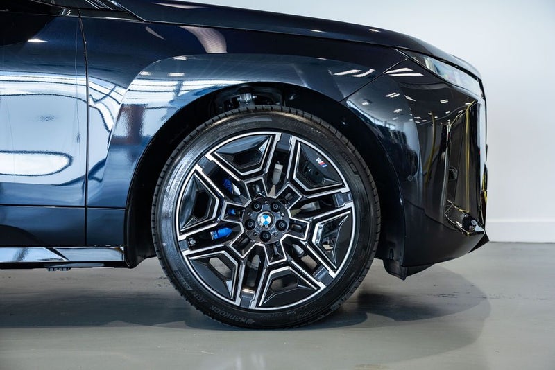 2026 BMW iX Xdrive45 image 4