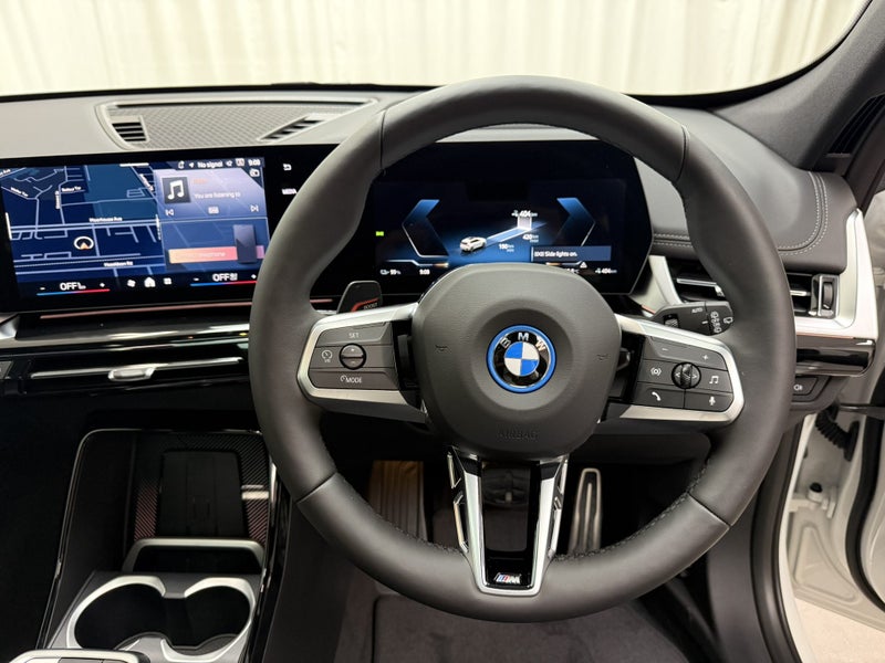 2026 BMW iX1 BMW iX1 xDrive30 image 5
