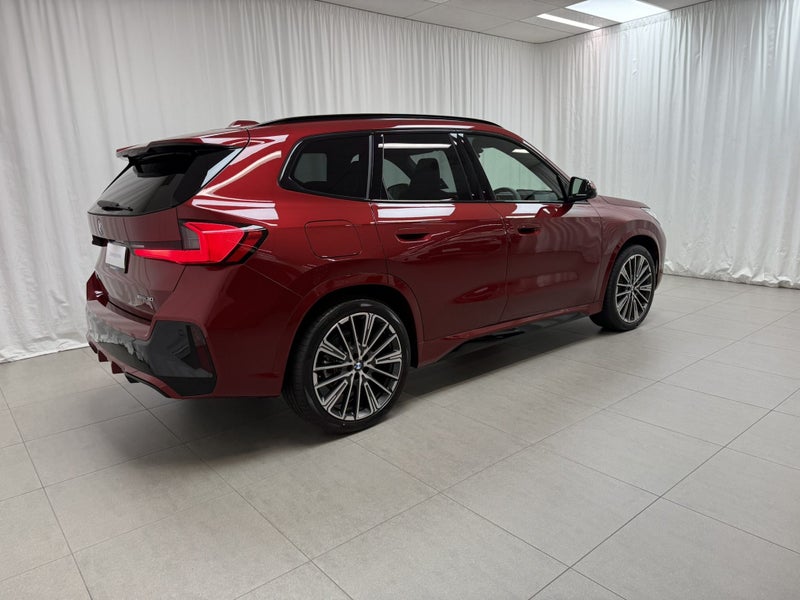 2026 BMW iX1 BMW iX1 xDrive30 image 3