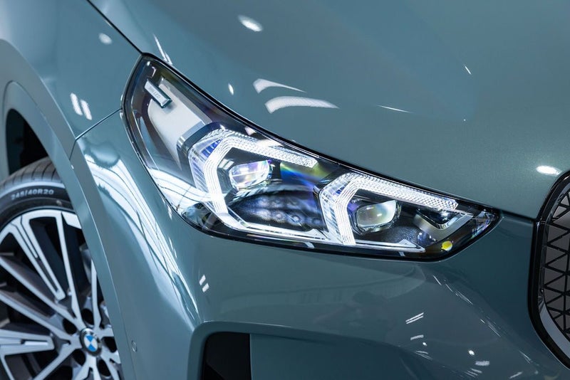 2026 BMW iX1 xDrive 30 image 5