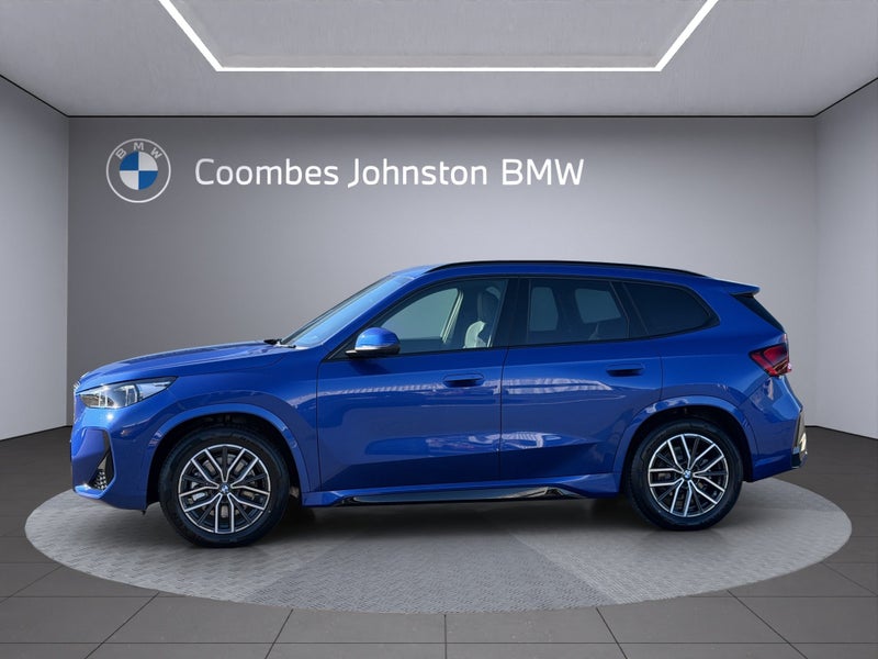 2026 BMW iX1 xDrive 30e image 3