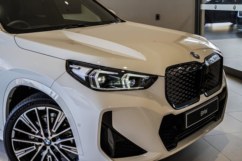 2026 BMW iX1 xDrive30 image 3