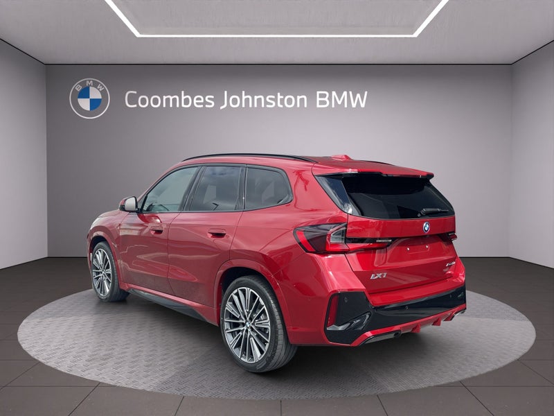 2026 BMW iX1 xDrive30 image 4