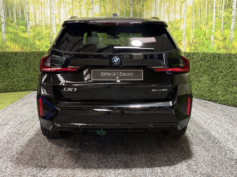 2026 BMW iX1 Xdrive30 65Kwh - | Enjoy 1.99% Fin... image 3