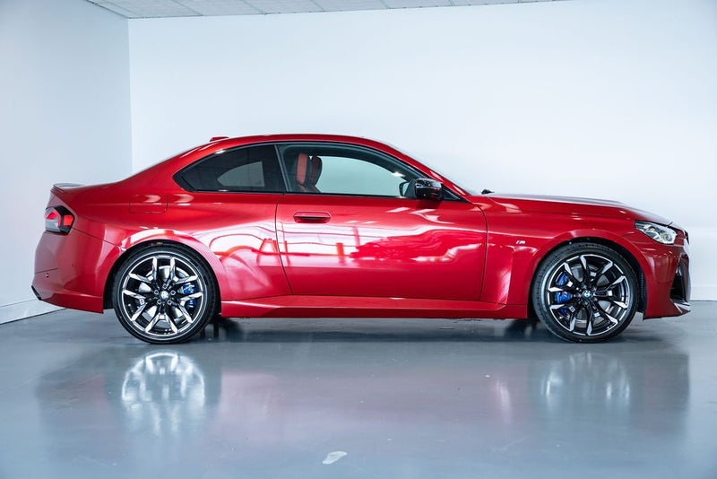 2026 BMW M240i xDrive image 3