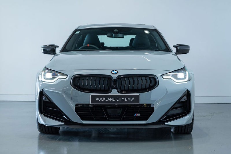 2026 BMW M240i xDrive image 5