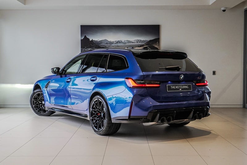 2026 BMW M3 Competition Touring image 2
