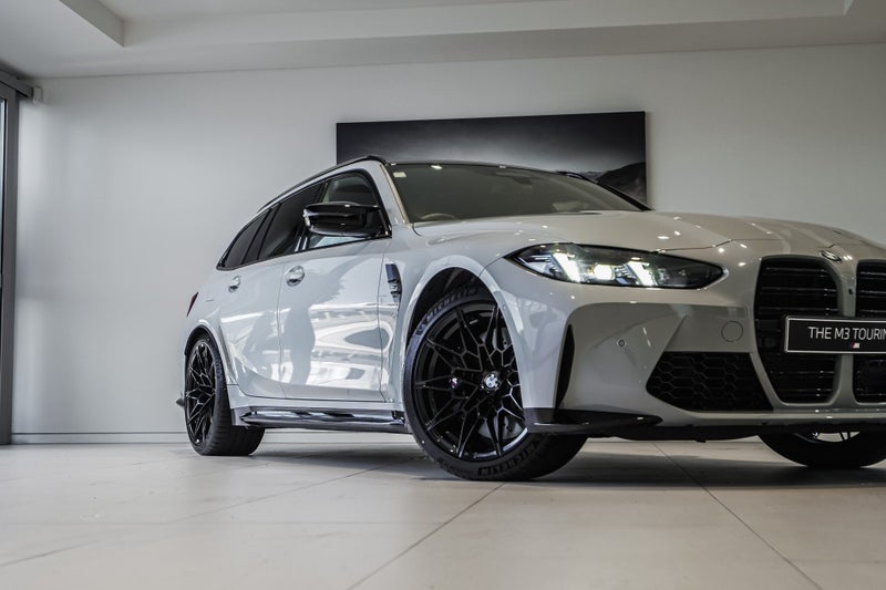 2026 BMW M3 Competition Touring image 2
