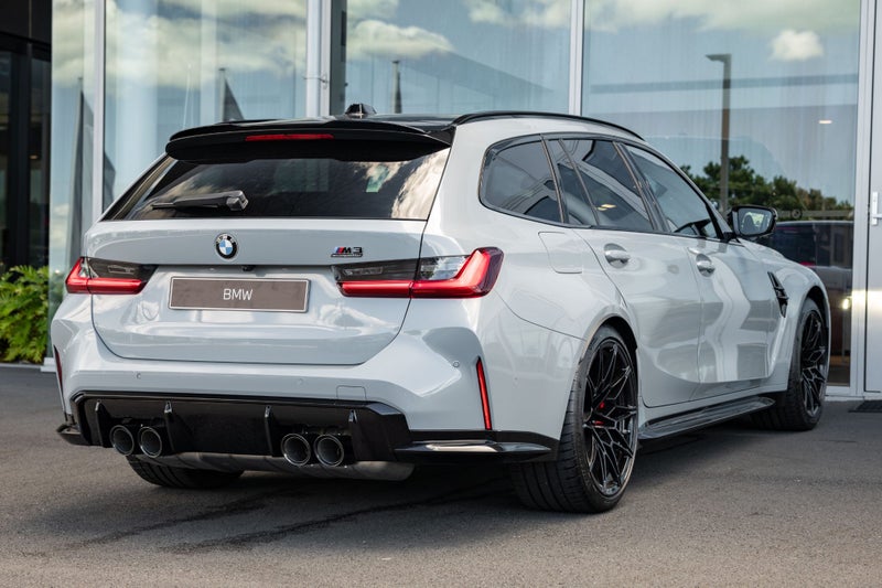 2026 BMW M3 M3 Competition Touring image 4