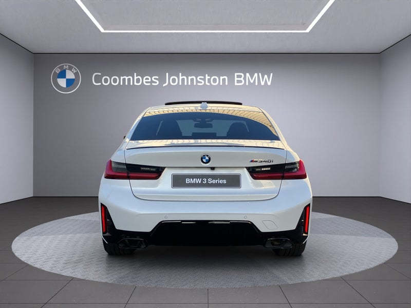 2026 BMW M340i xDrive M Sport image 5