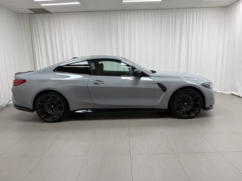 2026 BMW M4 M4 Competition M xDrive Coupe image 2