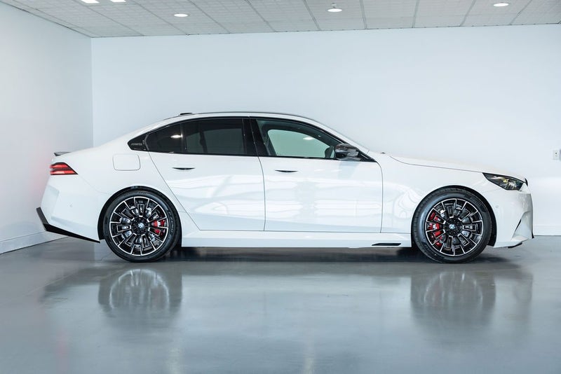 2026 BMW M5 M5 image 4