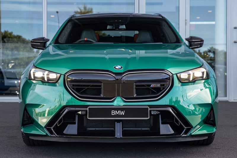 2026 BMW M5 M5 Touring image 2