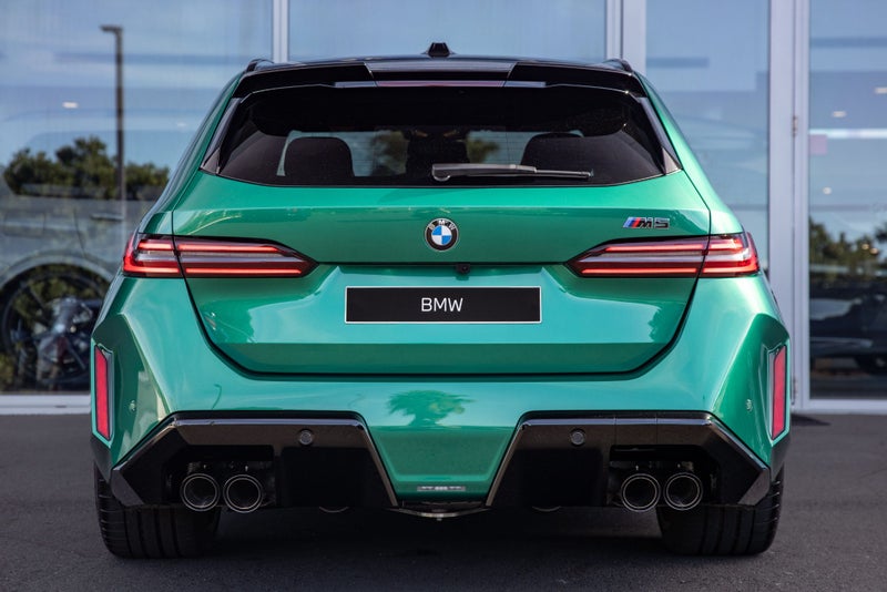 2026 BMW M5 M5 Touring image 4