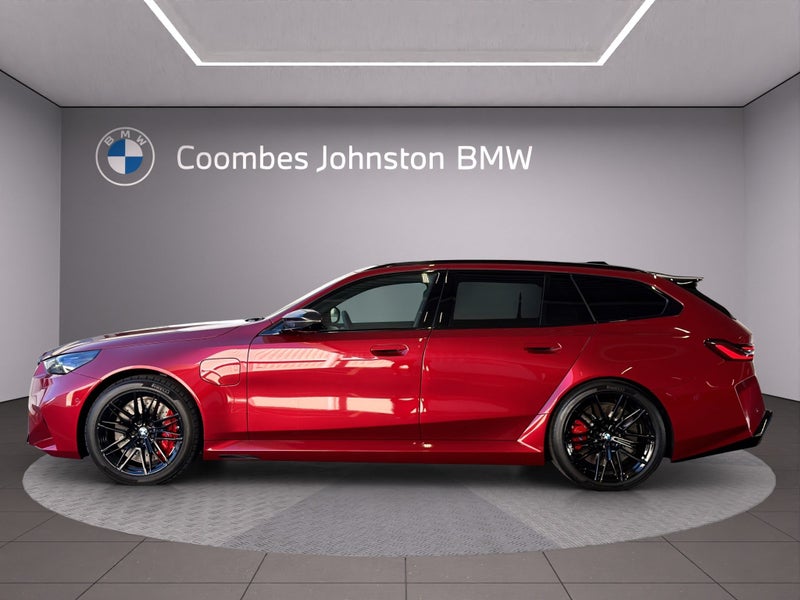 2026 BMW M5 PHEV image 3