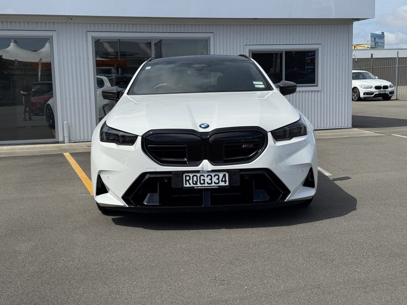 2026 BMW M5 Touring - luxurious, Brutally fast,... image 2