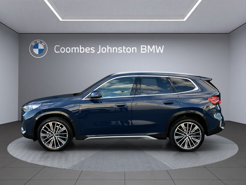 2026 BMW X1 sDrive18i image 3