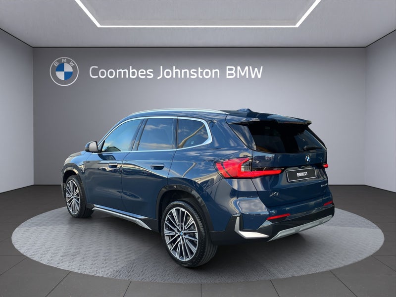 2026 BMW X1 sDrive18i image 4