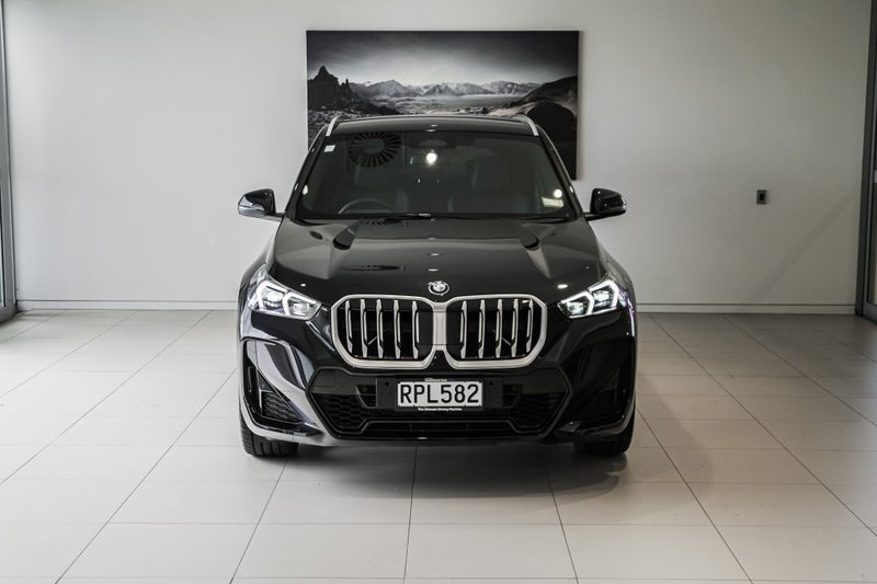 2026 BMW X1 sDrive18i image 4