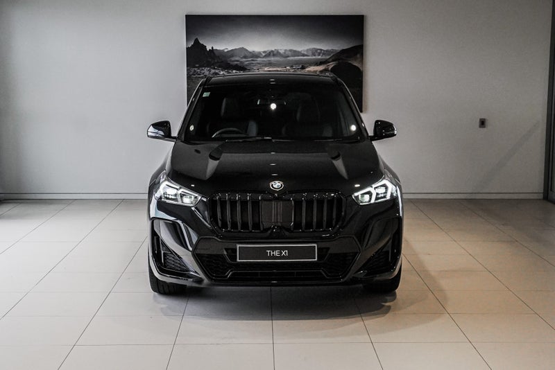 2026 BMW X1 sDrive18i image 4