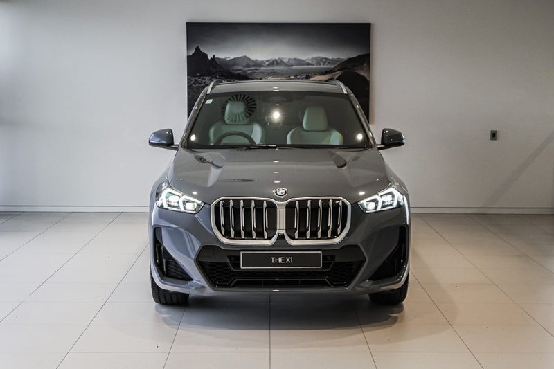 2026 BMW X1 sDrive18i image 4