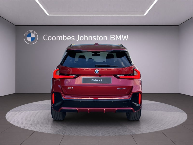 2026 BMW X1 sDrive18i image 4