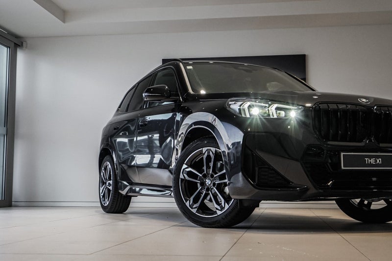2026 BMW X1 sDrive18i image 2