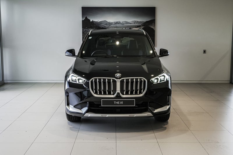 2026 BMW X1 sDrive18i image 4