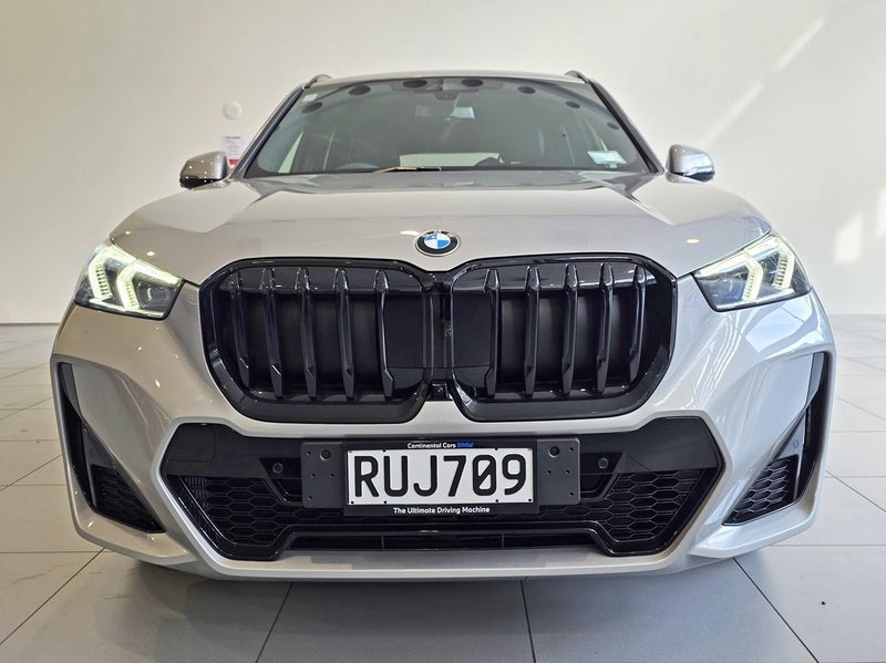 2026 BMW X1 sDrive18i Sport Collection image 2
