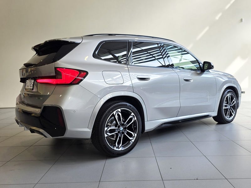 2026 BMW X1 sDrive18i Sport Collection image 4