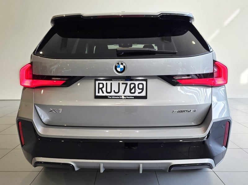 2026 BMW X1 sDrive18i Sport Collection image 5