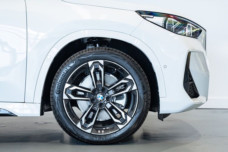 2026 BMW X1 X1 25e image 2