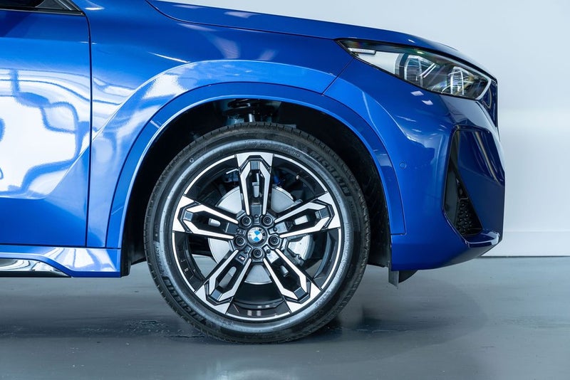 2026 BMW X1 X1 sDrive 18i Innovations Package image 2