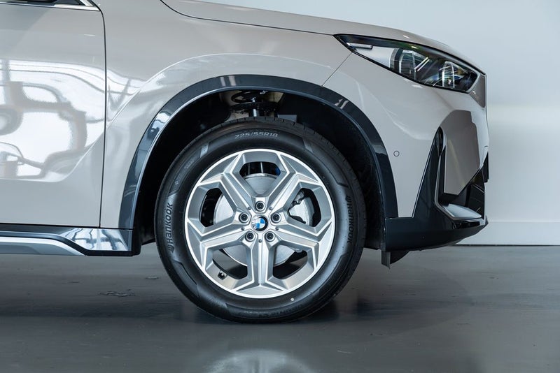 2026 BMW X1 X1 sDrive18i image 3