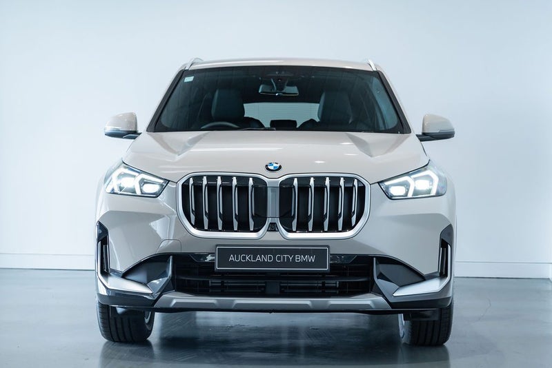 2026 BMW X1 X1 sDrive18i image 4