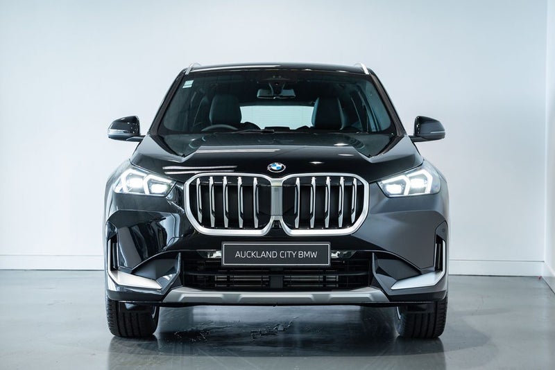 2026 BMW X1 X1 sDrive18i image 2