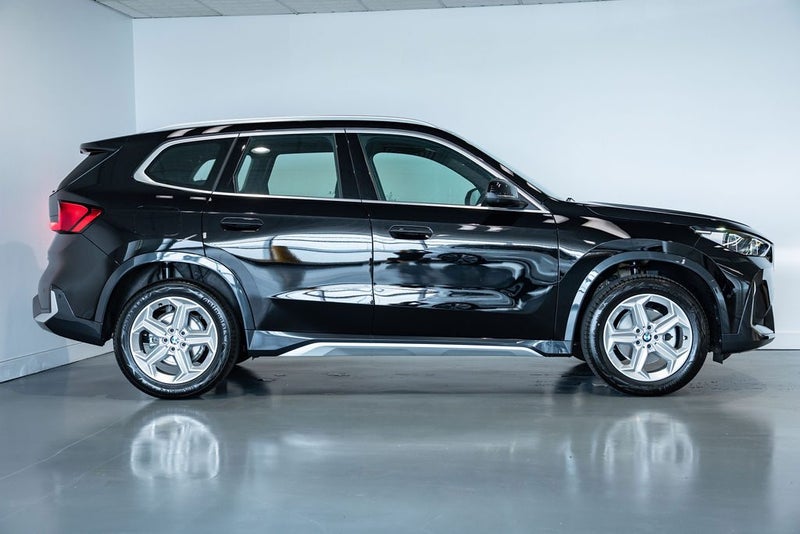 2026 BMW X1 X1 sDrive18i image 4