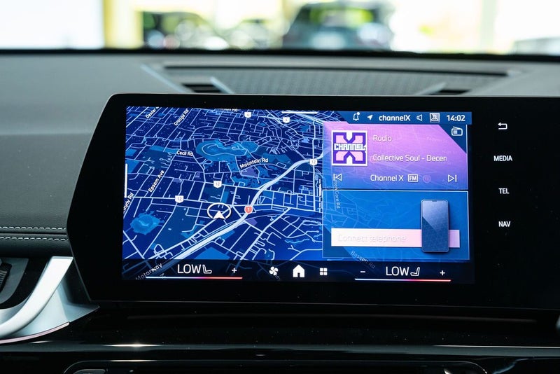 2026 BMW X1 X1 sDrive18i image 5