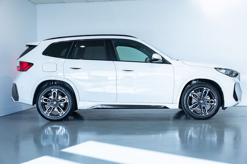 2026 BMW X1 X1 sDrive18i image 4