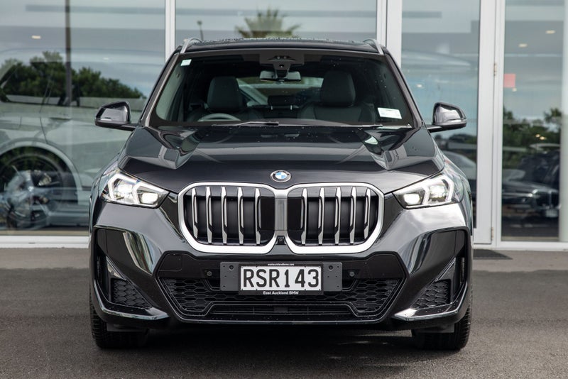 2026 BMW X1 X1 sDrive18i image 2