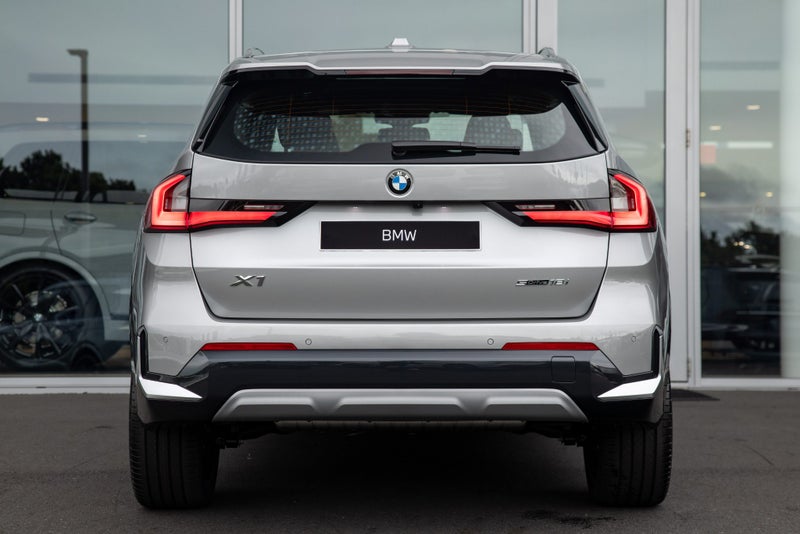 2026 BMW X1 X1 sDrive18i image 4