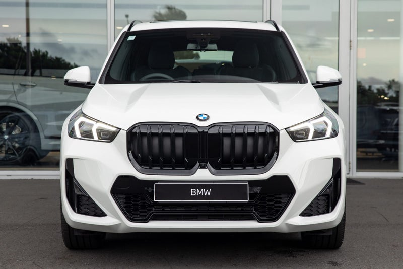 2026 BMW X1 X1 sDrive18i image 2