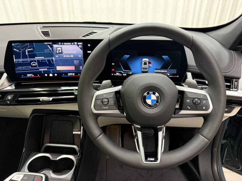2026 BMW X1 X1 sDrive18i + Innovations image 5
